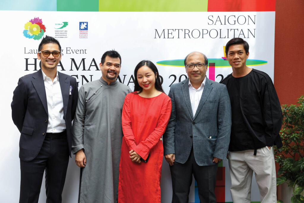 Hoa Mai Design Award 2023 - 2024: Rộn rã tuổi hai mươi 1 12 Hoa Mai Design Award 2023 2024 1