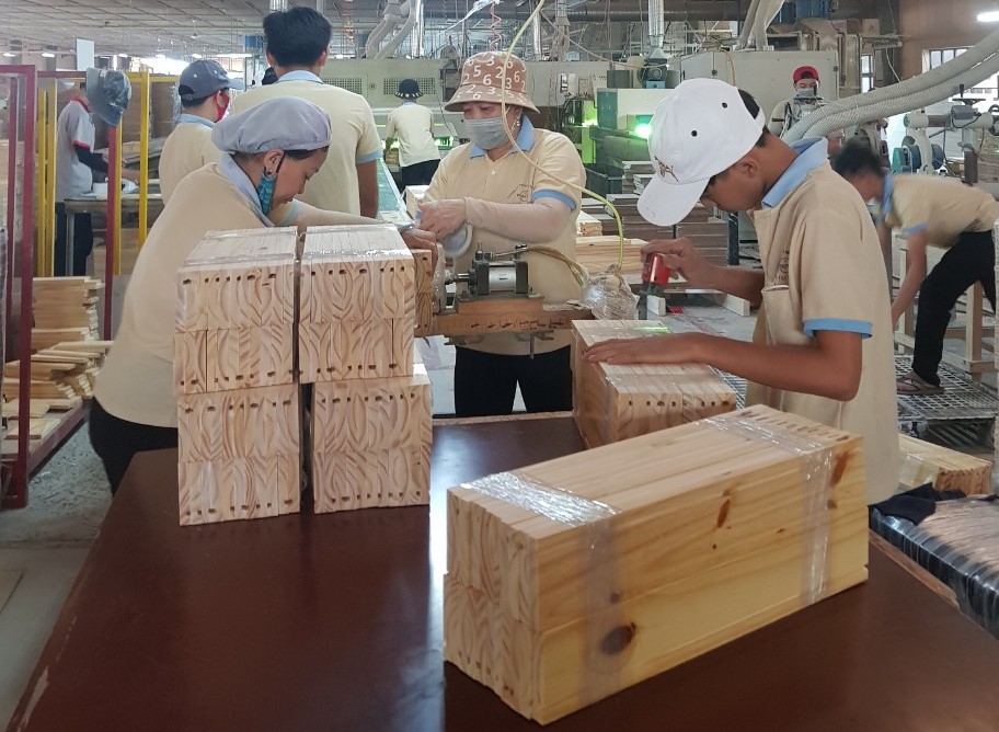 Mỹ tiếp tục là thị trường xuất khẩu gỗ và sản phẩm gỗ lớn nhất của Việt Nam 8 1651748864 XK 1