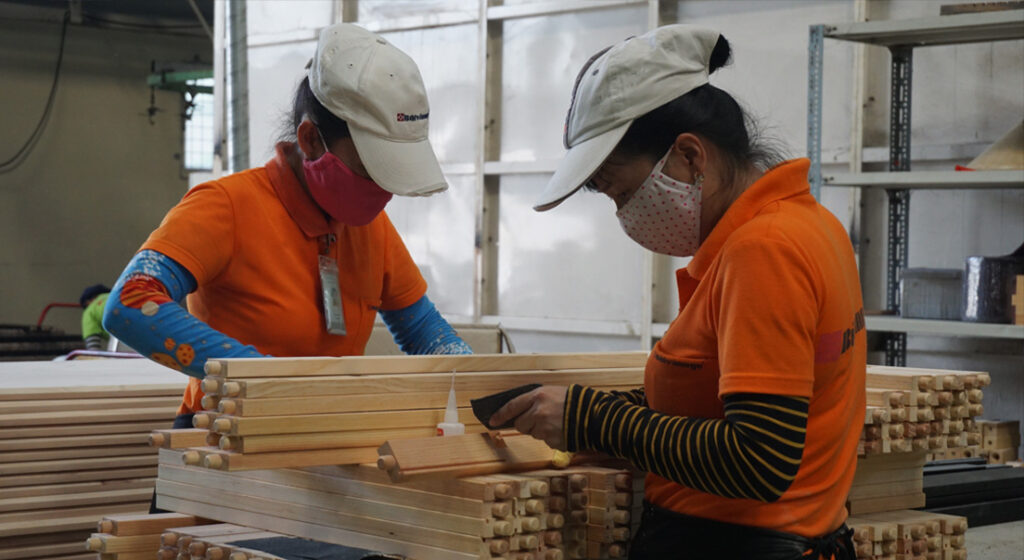 Dự báo kim ngạch xuất khẩu gỗ và sản phẩm gỗ sang Canada trong quý II/2018 tăng trưởng 12-14% 2 hawa bui van ngo