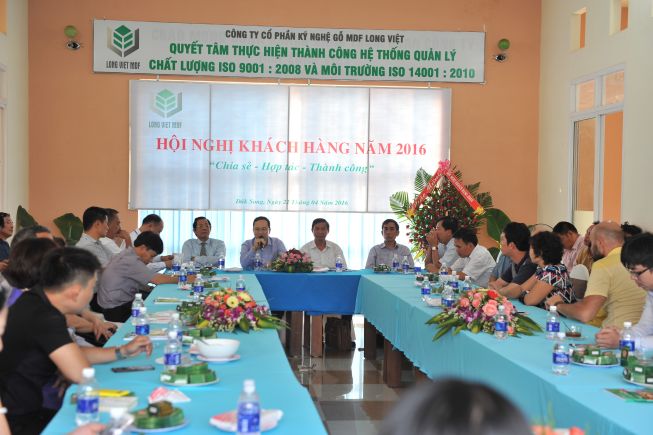 MDF Long Việt nhà sản xuất tin cậy 1 kim 4950