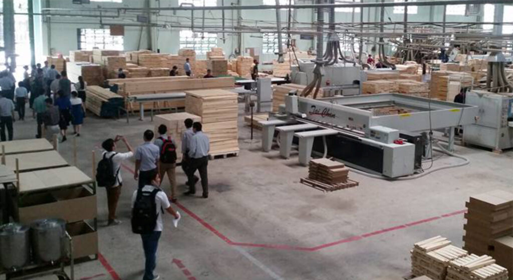 Dự án SCORE: Tổ chức tham quan Công ty Anh Khoa và Thành Thái 2 tham quan nha may hawa