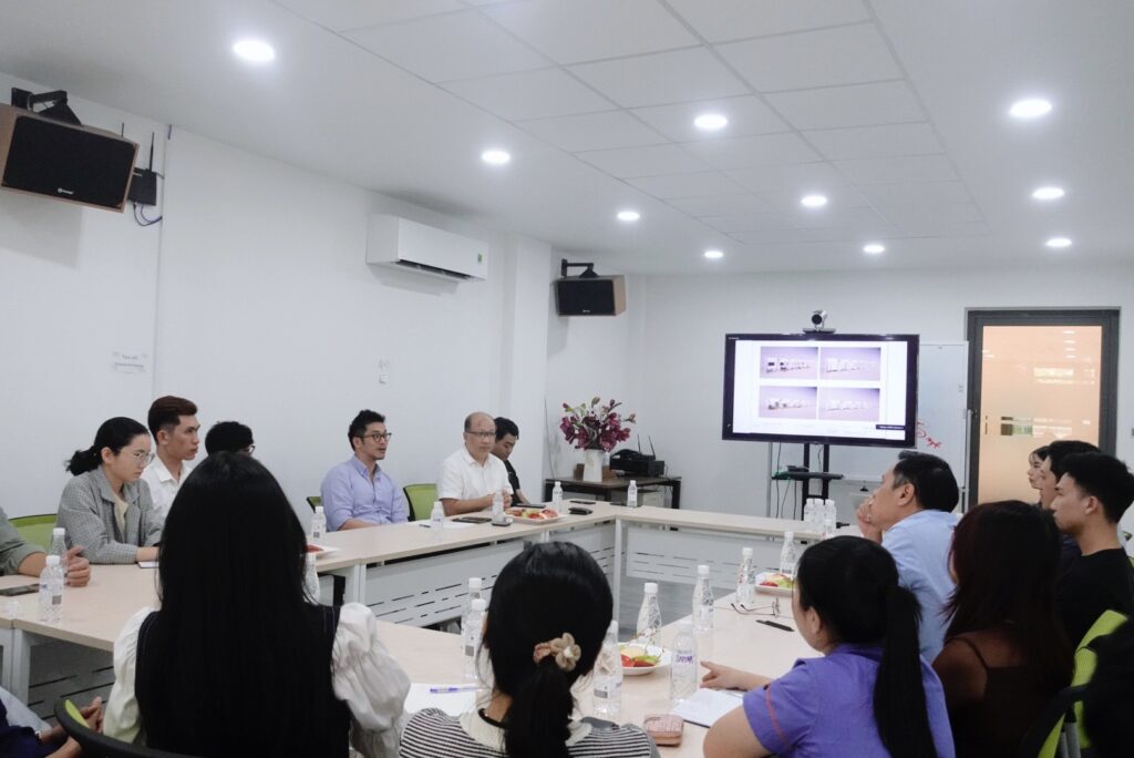 Từ đến - Trao cơ hội và bệ phóng để ngành công nghiệp sáng tạo nội thất tiến ra thị trường thế giới. 2 z5068784497089 69f5915fb6683baf6bc36bde5b496895