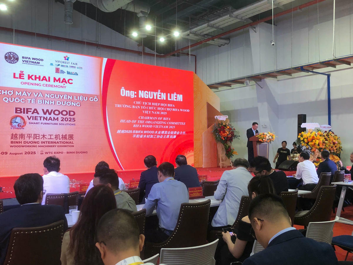 Chúc mừng khai mạc hội chợ BIFAWOOD 2025