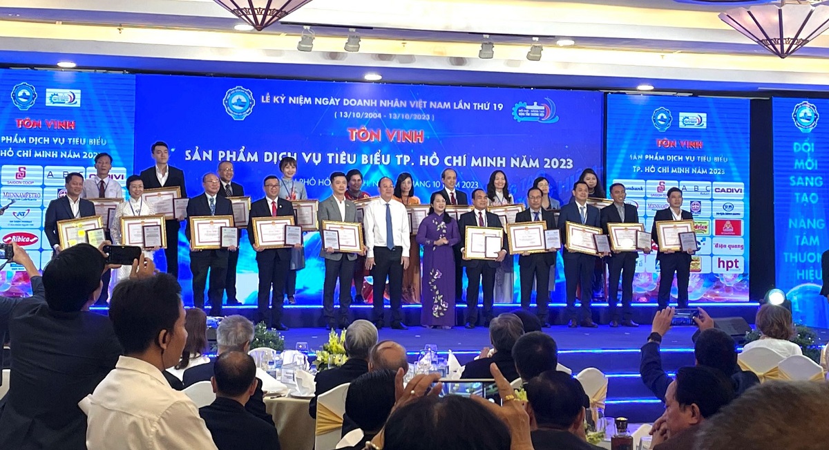 Sản phẩm Dịch vụ Tiêu biểu TP. HCM 2025 – Bệ phóng cho Thương hiệu Việt