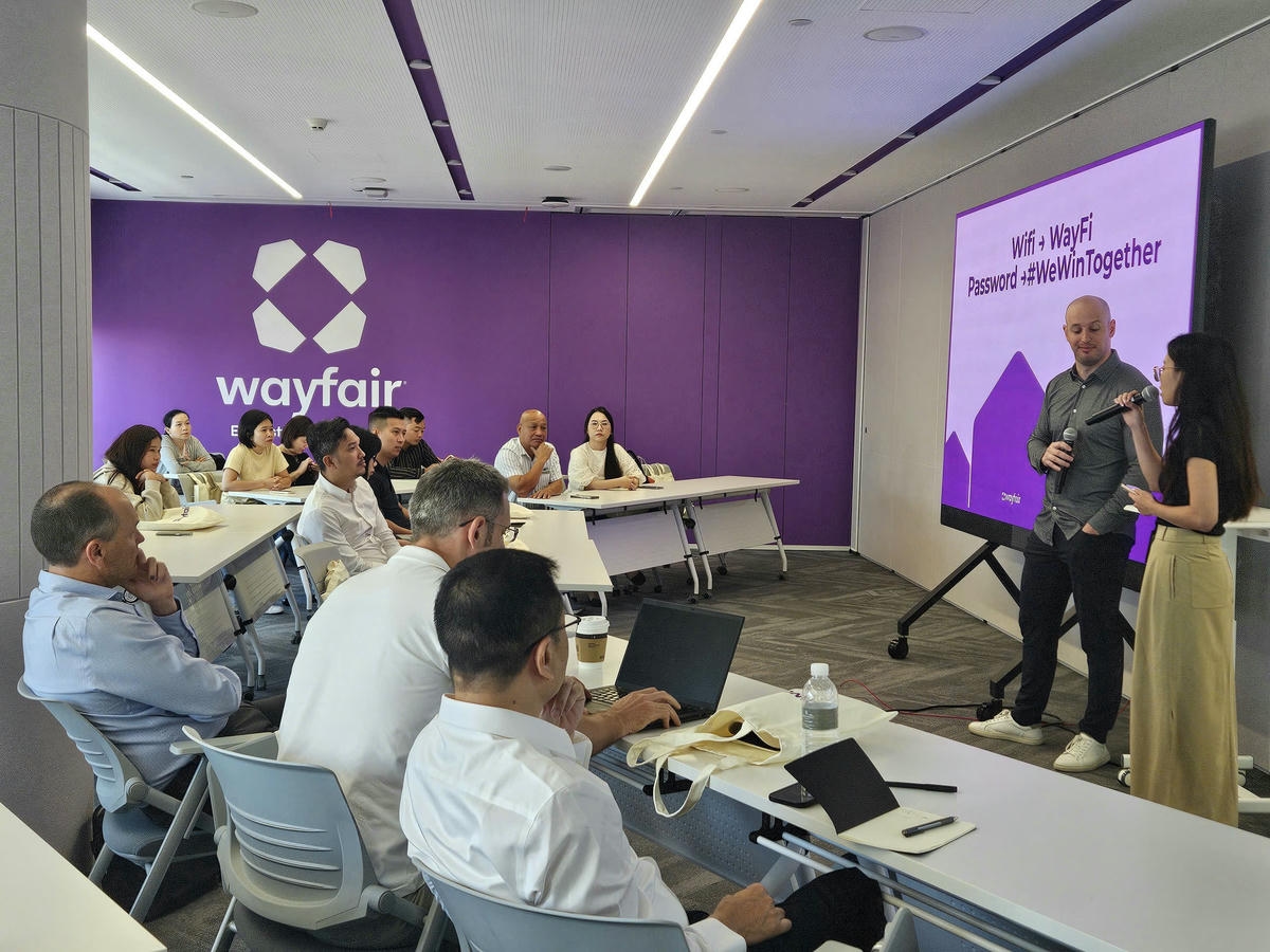 Tăng cường kết nối quốc tế: Đoàn HAWA gặp gỡ và làm việc với Yeswood Co,ltd và Wayfair tại Thượng Hải